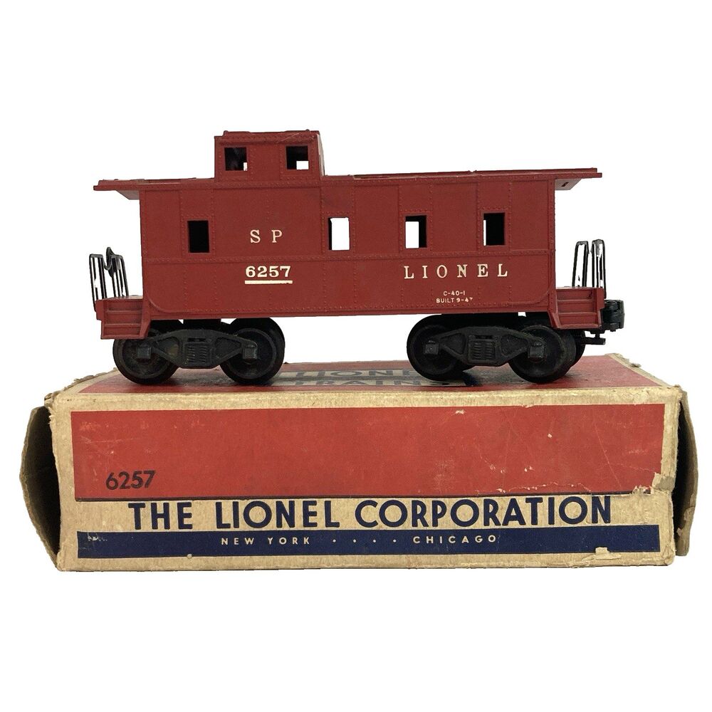 Lionel 1948 "Tile Red" Caboose C-40-1 - w/Original Box - 6257